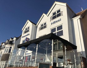 The Camelia Hotel & Restaurant