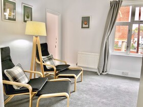 Bookeduk Large Cosy Cottage