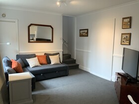 Bookeduk Large Cosy Cottage