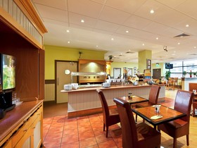 ibis Stevenage Centre Hotel
