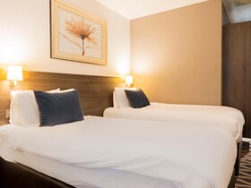 Crowne Plaza London - Kingston