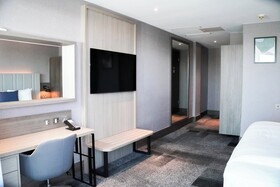 Crowne Plaza London - Kingston