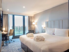 Crowne Plaza London - Kingston