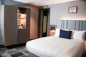 Crowne Plaza London - Kingston