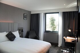 Crowne Plaza London - Kingston