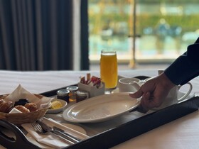 Crowne Plaza London - Kingston