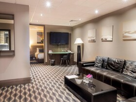 Crowne Plaza London - Kingston