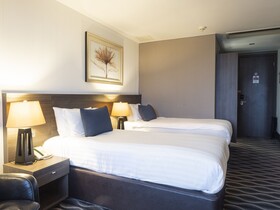 Crowne Plaza London - Kingston