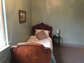 The Leicester Arms Hotel