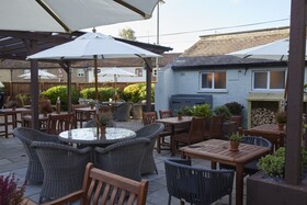 Feathers Inn