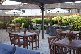 Feathers Inn