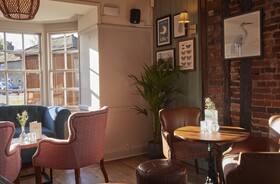 Feathers Inn