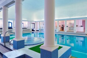 Hanbury Manor Marriott Hotel & Country Club
