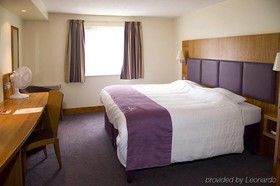 Premier Inn Watford Central