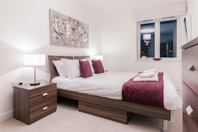 The Hurley by Roomspace Apartments