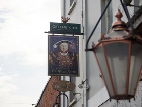 Kings Arms Westerham by Greene King Inns
