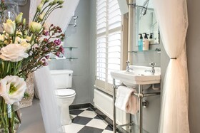April House B&B