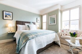 April House B&B