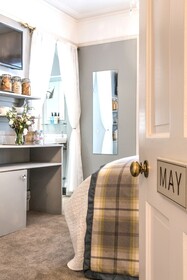 April House B&B