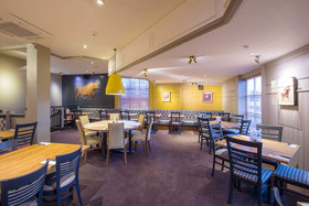 Premier Inn Doncaster Lakeside