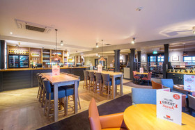Premier Inn Doncaster Lakeside