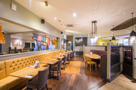 Premier Inn Doncaster Lakeside