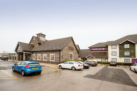 Premier Inn Doncaster Lakeside
