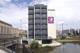 Premier Inn Nottingham Arena London Road