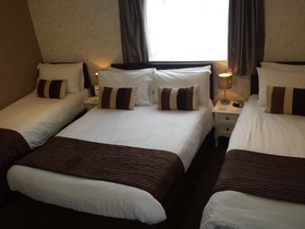Mardonia Hotel