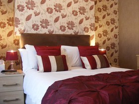Mardonia Hotel