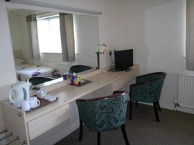 Hunters Lodge Motel