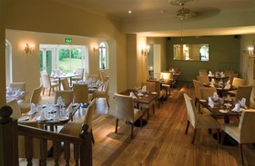 Wrexham Llyndir Hall Hotel