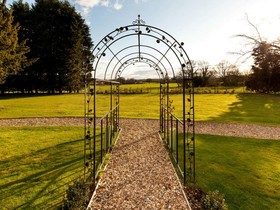 Mercure Chester Abbots Well