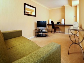 Mercure Chester Abbots Well