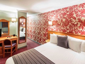 Mercure Chester Abbots Well