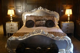 The Pied Bull