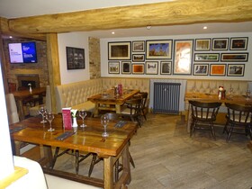 The Oddfellows Hotel Bar & Restaurant