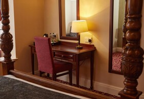 Fieldhead Hotel