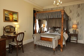 Rothley Court