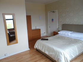 Mayfield Guest House