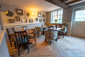Cross Keys by Chef & Brewer Collection