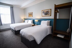 Highfield Hotel