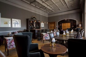 Bedford Lodge Hotel