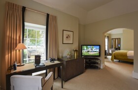 Bedford Lodge Hotel