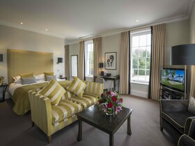 Bedford Lodge Hotel