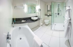 Bedford Lodge Hotel