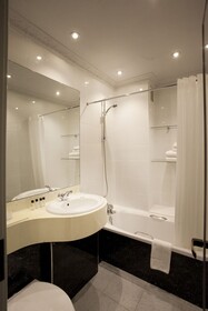 St James Hotel, BW Premier Collection