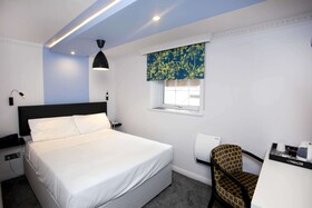 St James Hotel, BW Premier Collection