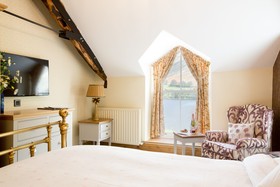 Waternook Lakeside Accommodation