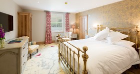 Waternook Lakeside Accommodation
